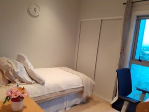 Bedroom Photo 11