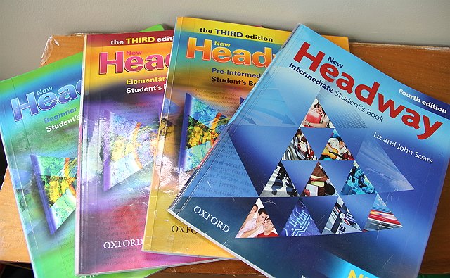 08-2 Headway textbooks