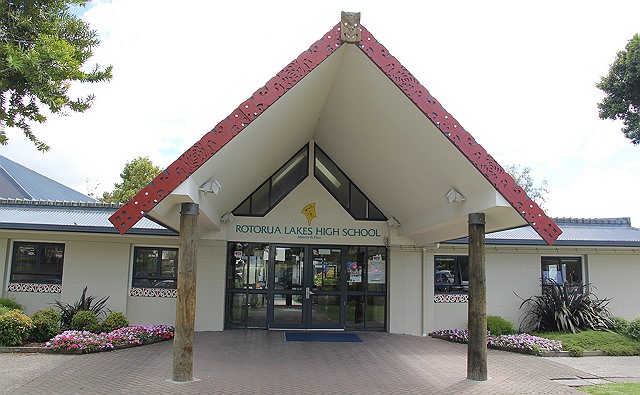08-3 RLHS front