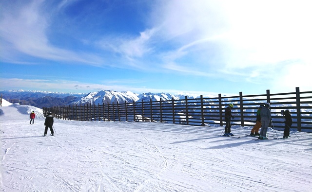 Mt.HUTT (マウントハット)