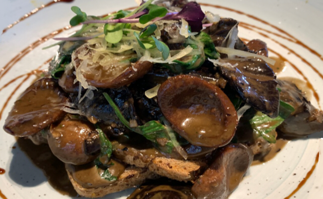 Howick Village Cafe2