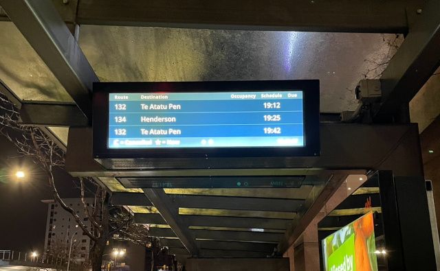 オークランドのバス事情