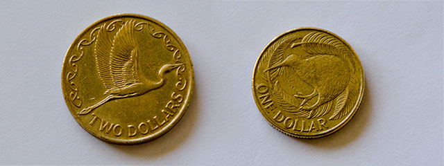 硬貨１＆2ドル